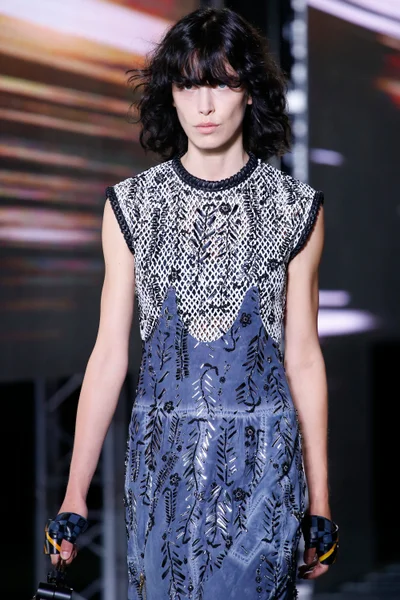 Look 26